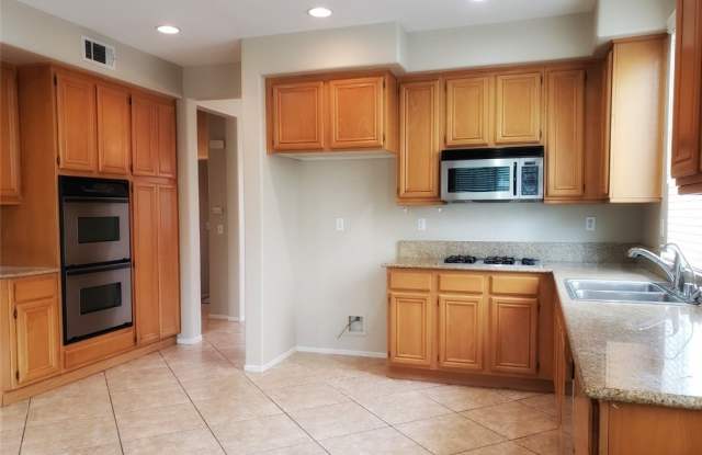 4255 Gardenridge Court Gallery 4