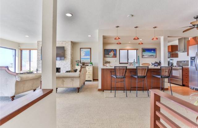6308 W Oceanfront Gallery 3