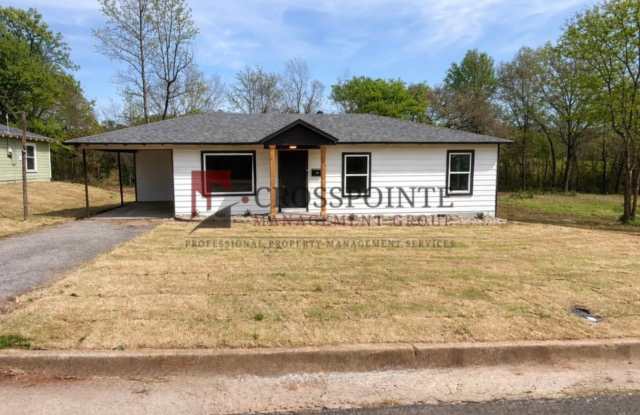 Newly Renovated 3 Bedroom 1 Bathroom Home! photos photos