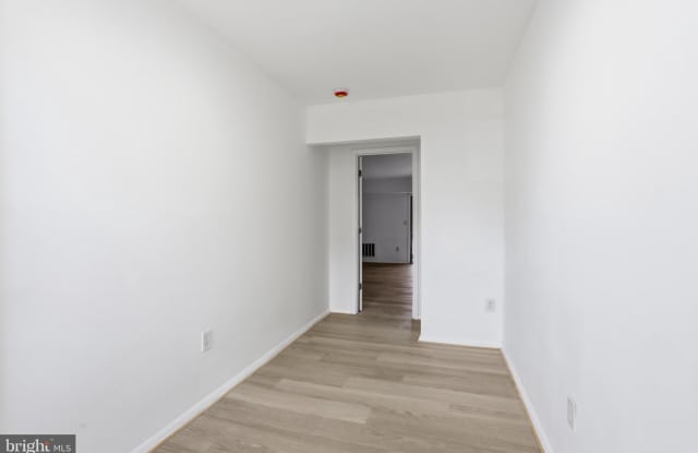 1242 LIBERTE Court Gallery 4
