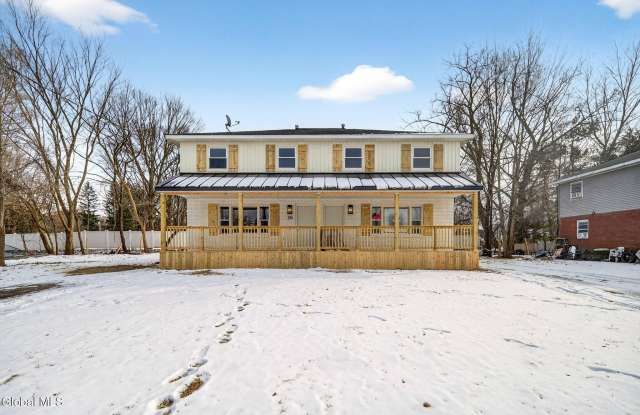 10 Derry Lane photos photos