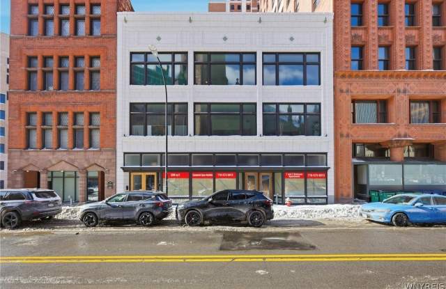 130 Pearl Gallery 2