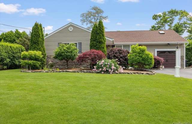 13 Colonial Lane photos photos