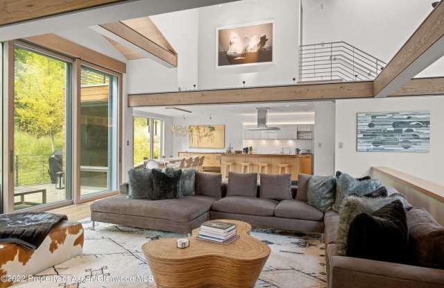 217 S Third Street photos photos