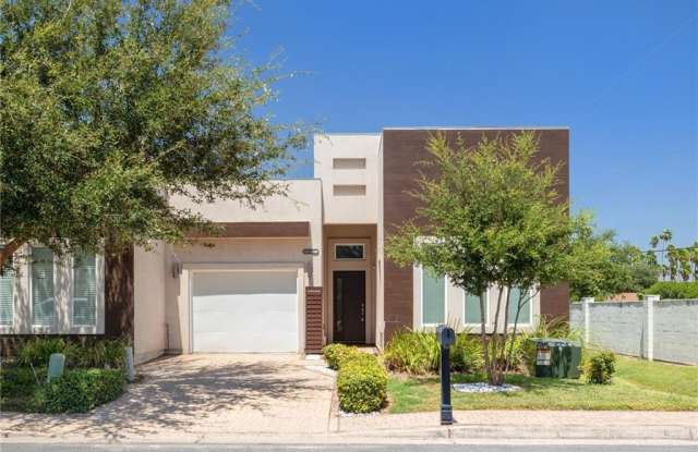 2931 N 50th Lane - 2931 North 50th Lane, McAllen, TX 78501
