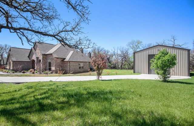 136 Flying Diamond Drive photos photos