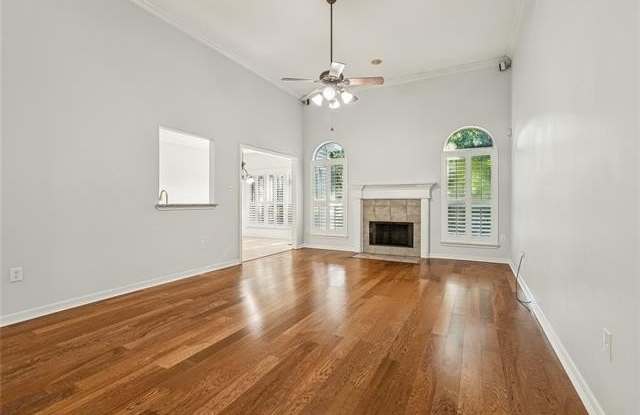 1926 MARLIN Drive Gallery 3