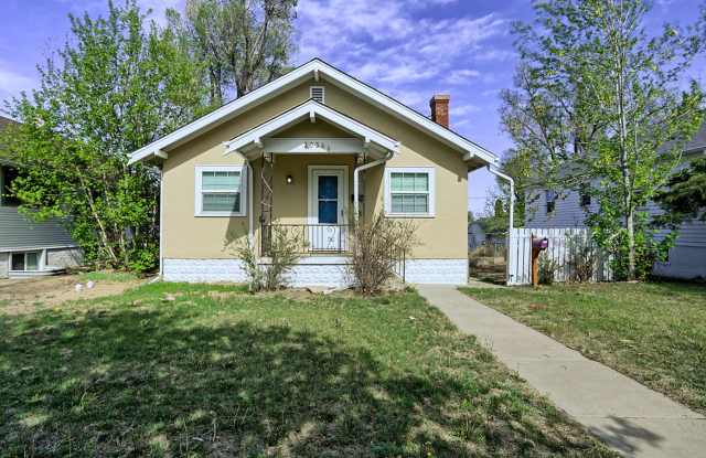 2038 9th Upper photos photos