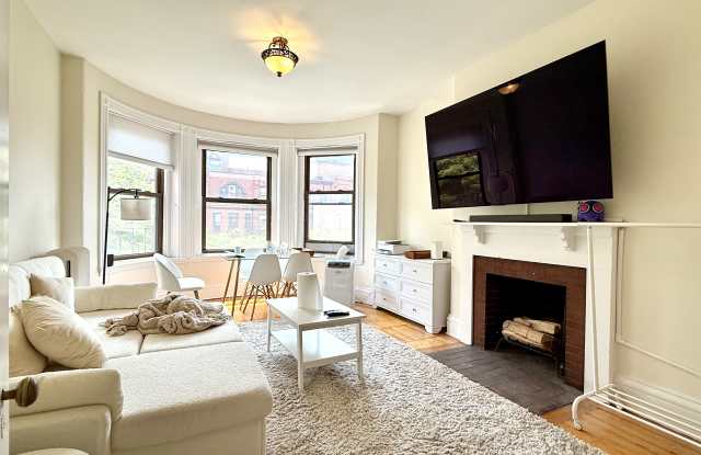 293 Newbury St photos photos