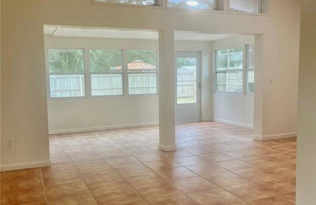 1390 Satsuma Street Gallery 2