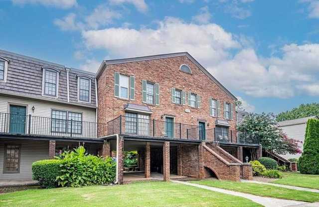 3091 Colonial Way photos photos