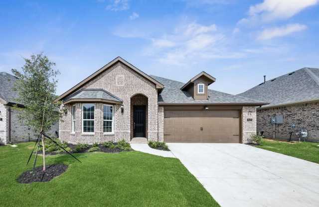 Prime Location Available First of November photos photos Prime Location Available First of November photos photos