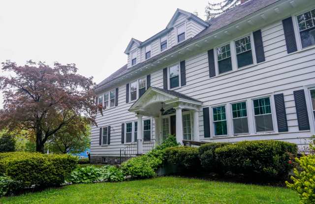 15 Montvale Road photos photos