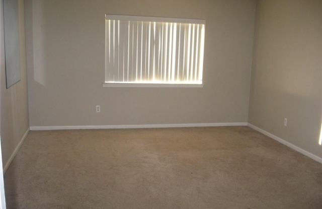 609 Kennedy Dr. Gallery 4