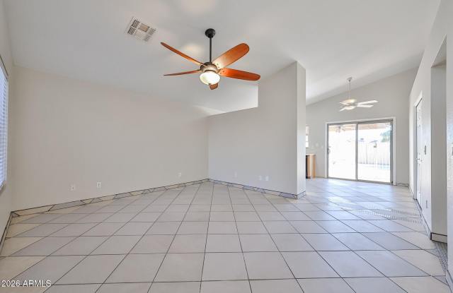 11231 W DIANA Avenue Gallery 3