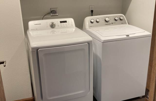 18605 Castle Lake Dr photos photos