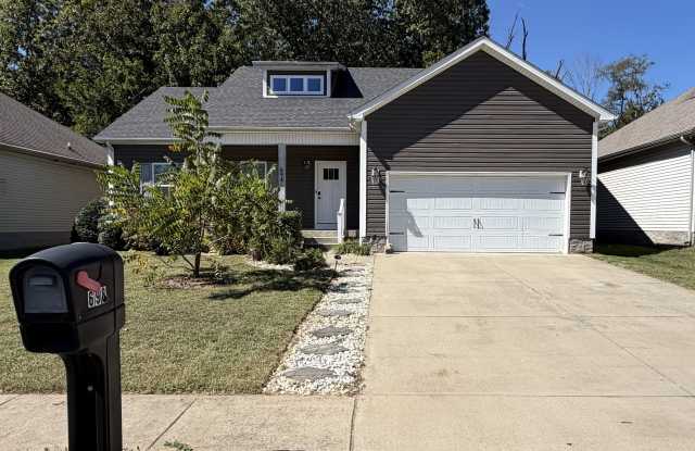 698 Red Maple Street Gallery 1