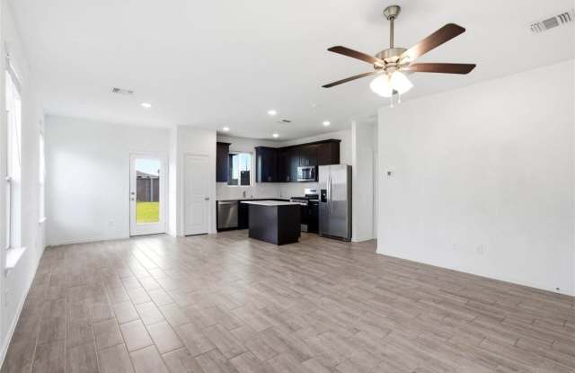 6815 Ivory Sedge Trail Gallery 2