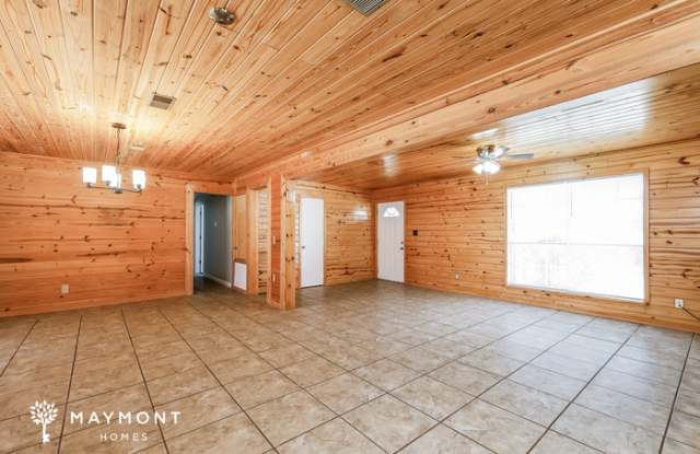 30 Fox Glen Cv Gallery 4