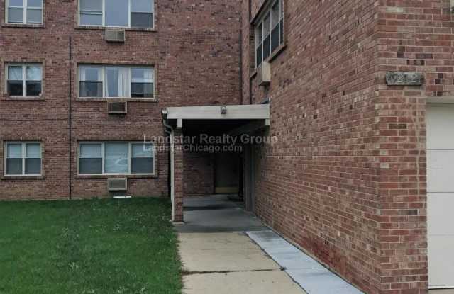4924 Mulford St. Gallery 3