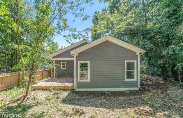 1545 Beecher St SW Gallery 4