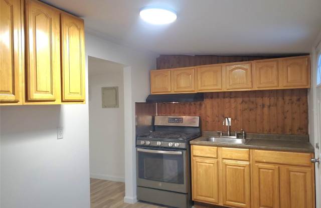 4 Poplar Street unit: B photos photos