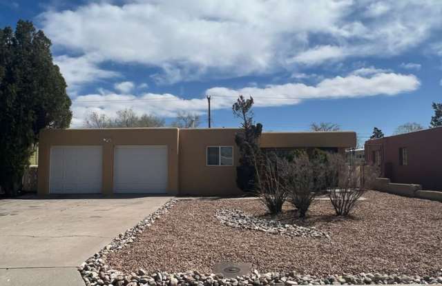 Nice 3 bedroom 1 3/4 Bath 2 Car Garage with large front and back yard! photos photos Nice 3 bedroom 1 3/4 Bath 2 Car Garage with large front and back yard! photos photos