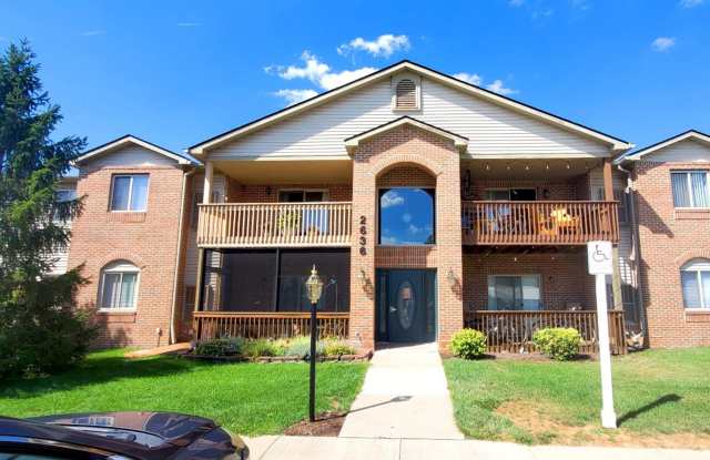 Two Bedroom Condo in Stadium Meadows! photos photos
