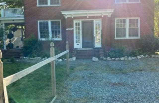 4222 Chamberlayne Ave 2 - 4222 Chamberlayne Avenue, Richmond, VA 23227