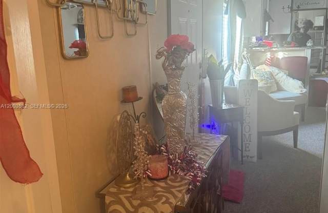 115 Havenwood Dr photos photos