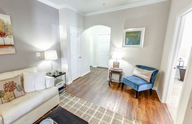 Abelia Flats Gallery 4