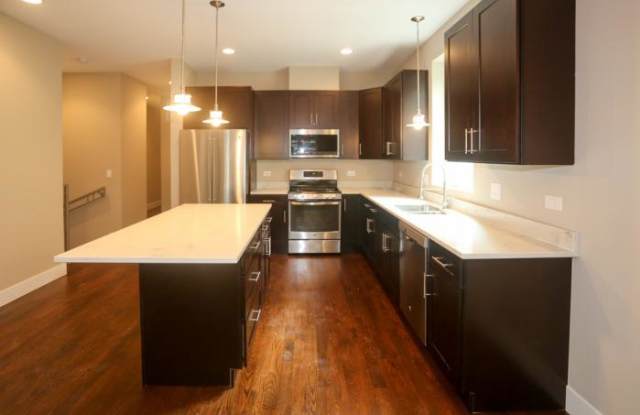 2641 Potomac Gallery 2