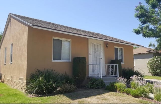 17468 Tiara Street - 17468 W Tiara St, Los Angeles, CA 91316