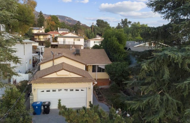 10322 Fairgrove Avenue - 10322 Fairgrove Avenue, Los Angeles, CA 91042