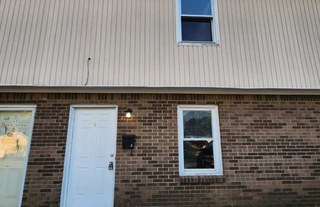 126 Cardinal Drive - 4 photos photos 126 Cardinal Drive - 4 photos photos