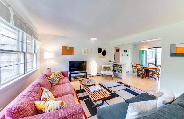 38 Woodbine Drive Gallery 3