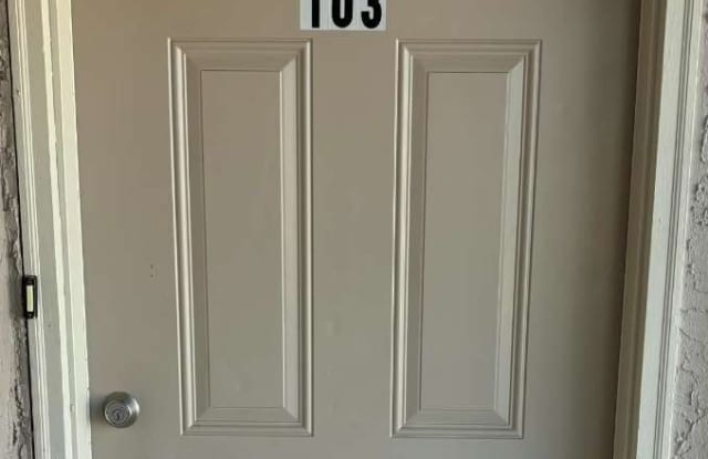 3784 NW HUNTSBORO ST APR 103 photos photos