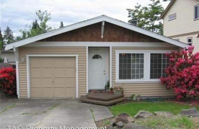 1021 N 29th St - 1021 North 29th Street, Renton, WA 98056