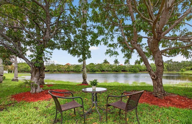 370 Carrington Dr Gallery 3