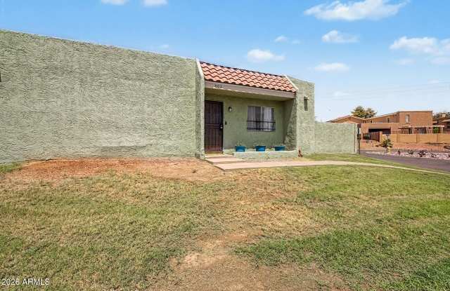 803 E COCHISE Drive Gallery 2