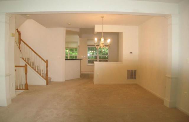 6142 CINNAMON CT Gallery 3