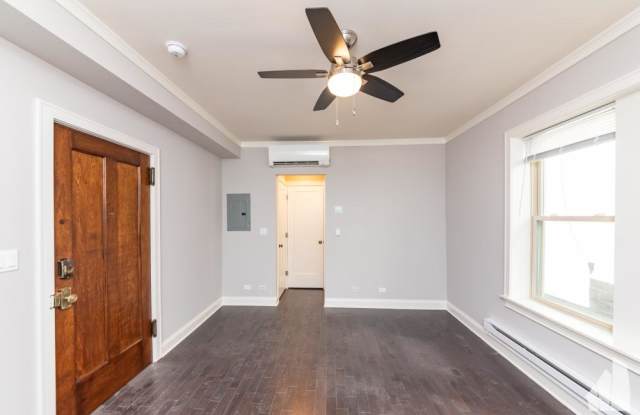640 W Wrightwood Avenue photos photos
