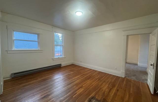 1125 W 11th Ave - 14 Unit photos photos