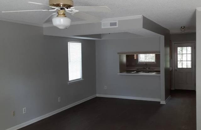 TWO BEDROOM TOWNHOUSE Gallery 3