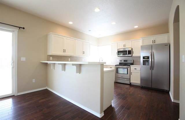 Beautiful home in Meridian, near Settler's Park Gallery 4