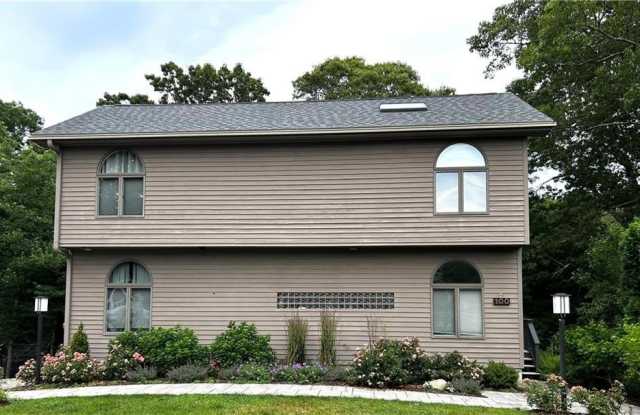 100 Shirley Drive photos photos