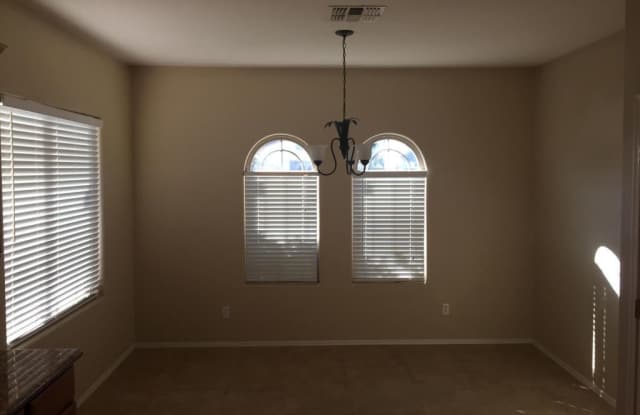 864 E. Riviera Place Gallery 4