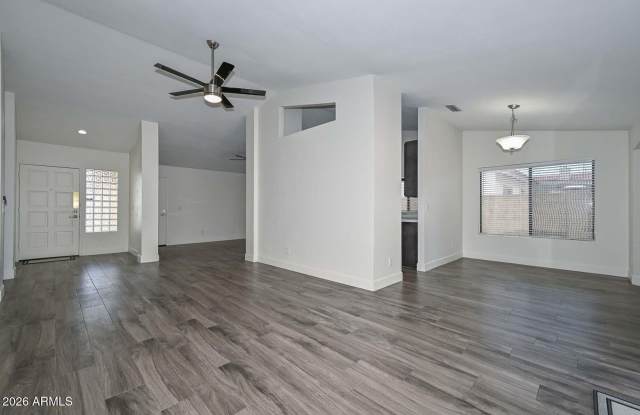 18848 N 73RD Drive Gallery 3