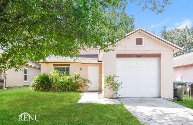 5642 Piney Ridge Drive - 5642 Piney Ridge Drive, Pine Hills, FL 32808