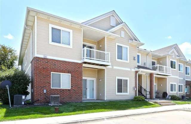 1760 Southeast La Grant Parkway photos photos